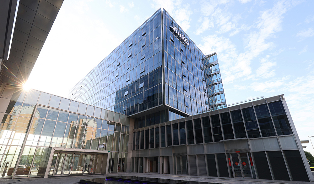 米兰milan科技全球运营<span>(总部)</span>